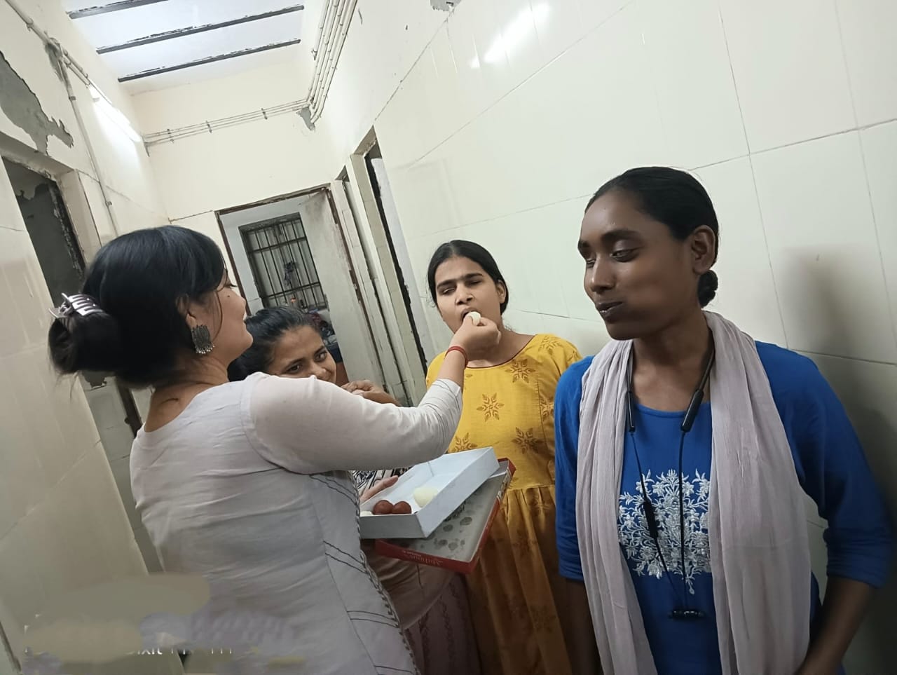 8f127143-d59f-4bf0-8229-8d67a3968783